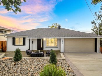 2412 Lyle Ct