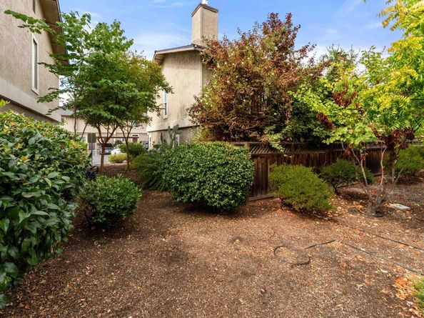 1949 Paseo Laguna Seco, Livermore CA 94551