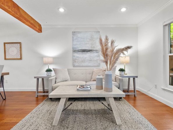 1949 Paseo Laguna Seco, Livermore CA 94551