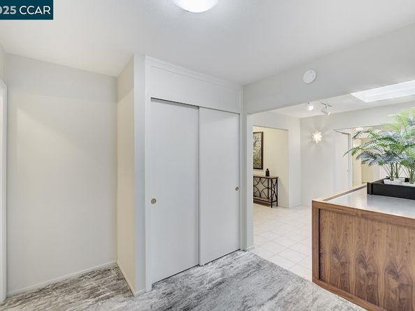 2900 Tice Creek Dr 1 & 3, Walnut Creek CA 94595