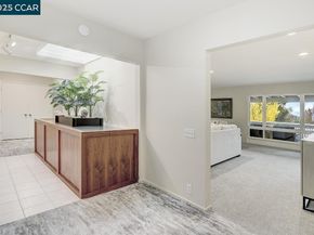 2900 Tice Creek Dr 1 & 3, Walnut Creek CA 94595