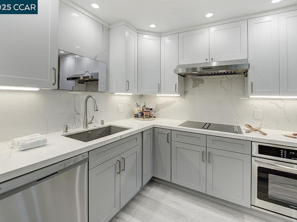 2900 Tice Creek Dr 1 & 3, Walnut Creek CA 94595