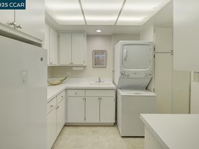 2900 Tice Creek Dr 1 & 3, Walnut Creek CA 94595