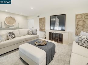 2900 Tice Creek Dr 1 & 3, Walnut Creek CA 94595