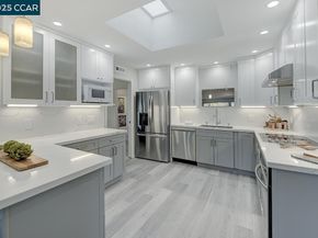 2900 Tice Creek Dr 1 & 3, Walnut Creek CA 94595