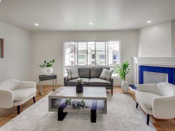 325 1st Ave, Daly City CA 94014