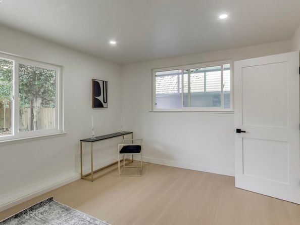 325 1st Ave, Daly City CA 94014