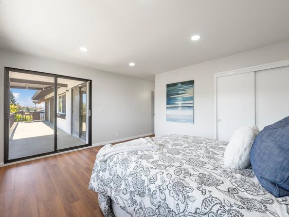 27896 Adobe Ct, Hayward CA 94542