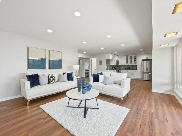 27896 Adobe Ct, Hayward CA 94542