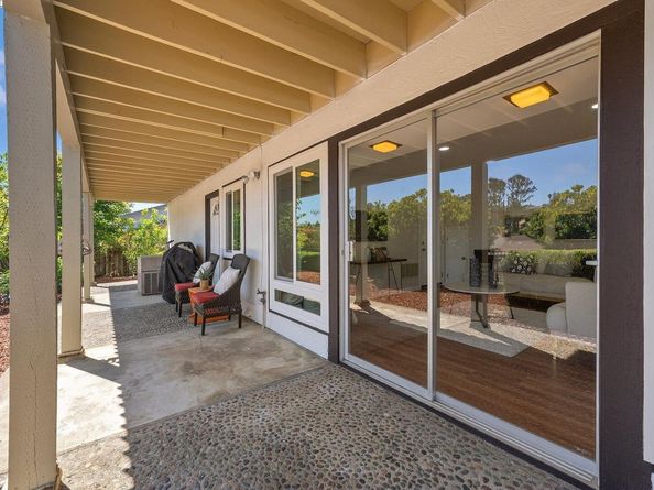 27896 Adobe Ct, Hayward CA 94542