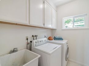 7840 Creekside Dr, Dublin CA 94568