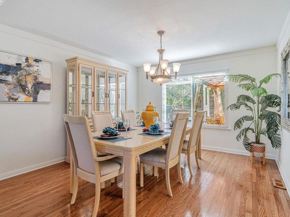 7840 Creekside Dr, Dublin CA 94568