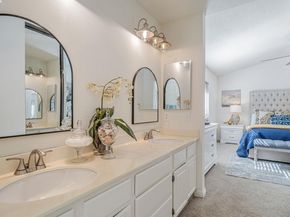 7840 Creekside Dr, Dublin CA 94568