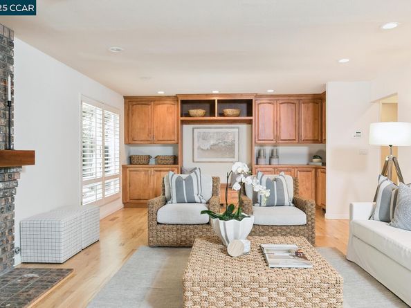 1555 Pebblebrook Ct, Walnut Creek CA 94596