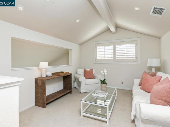 1555 Pebblebrook Ct, Walnut Creek CA 94596