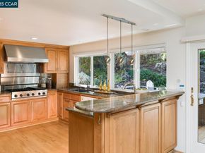 1555 Pebblebrook Ct, Walnut Creek CA 94596
