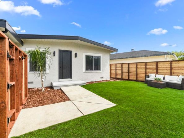 1313 Kiely Blvd, Santa Clara CA 95051