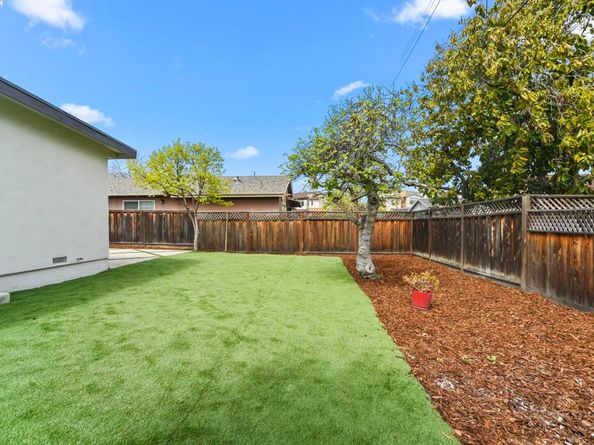 1313 Kiely Blvd, Santa Clara CA 95051