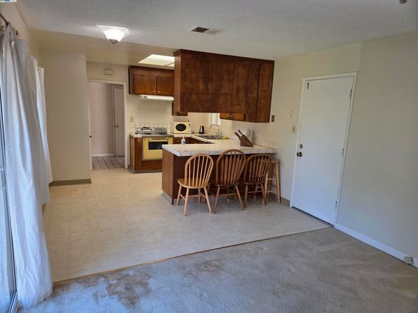 6198 Hancock Ave, San Jose CA 95123