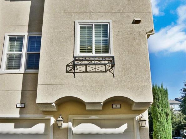 25 Heligan Ln 9, Livermore CA 94551