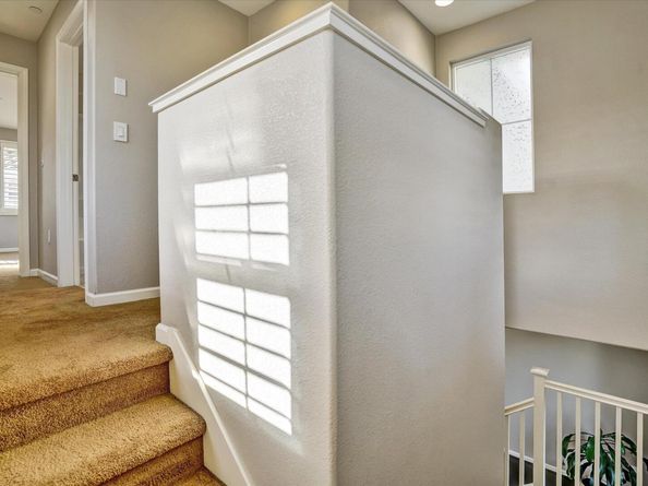 25 Heligan Ln 9, Livermore CA 94551