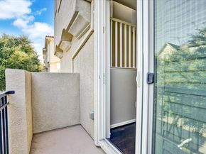 25 Heligan Ln 9, Livermore CA 94551