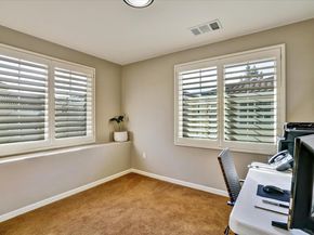 25 Heligan Ln 9, Livermore CA 94551