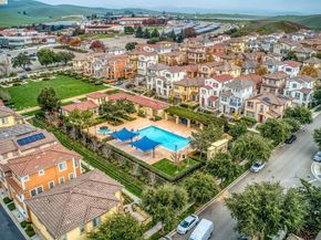 25 Heligan Ln 9, Livermore CA 94551