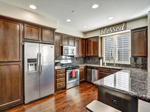 25 Heligan Ln 9, Livermore CA 94551