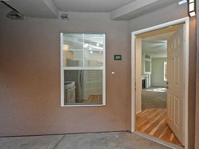 280 Caldecott Ln 221, Oakland CA 94618