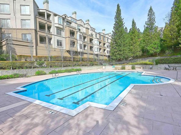 280 Caldecott Ln 221, Oakland CA 94618