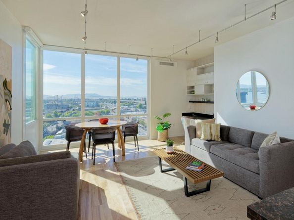 222 Broadway 1204, Oakland CA 94607