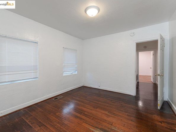 8039 Idlewood St, Oakland CA 94605