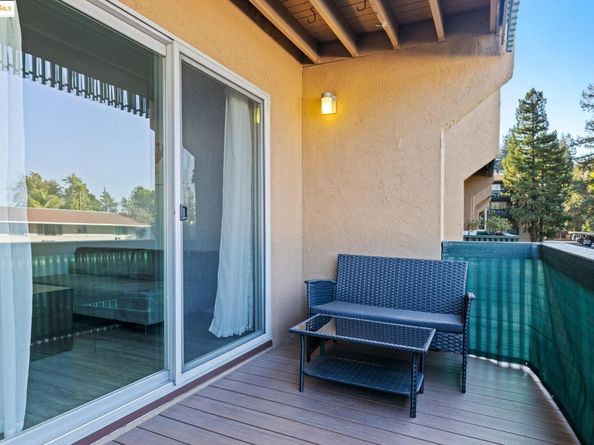 155 Sharene Ln 111, Walnut Creek CA 94596