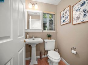 35 Danville Oak Place, Danville CA 94526