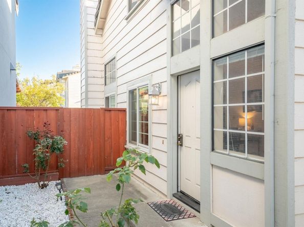 15822 Devonwood Way, San Lorenzo CA 94580