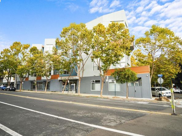 3960 Adeline St 107, Emeryville CA 94608