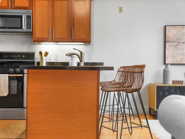 3960 Adeline St 107, Emeryville CA 94608
