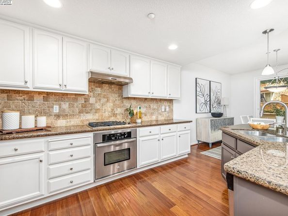 626 Heligan Ln 4, Livermore CA 94551