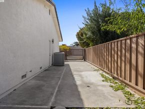 2203 Sherry, Livermore CA 94550