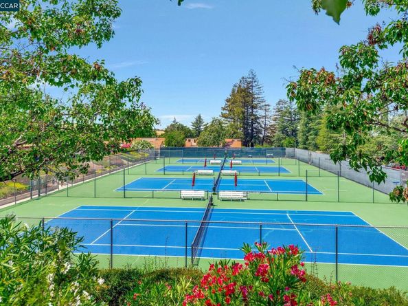 8366 Riesling Way, San Jose CA 95135