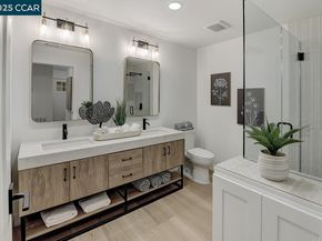 3441 Tice Creek Dr 5, Walnut Creek CA 94595
