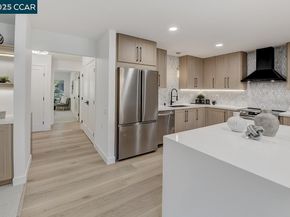 3441 Tice Creek Dr 5, Walnut Creek CA 94595