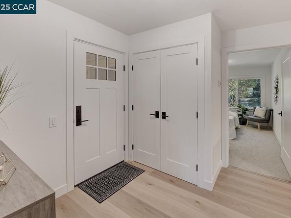 3441 Tice Creek Dr 5, Walnut Creek CA 94595