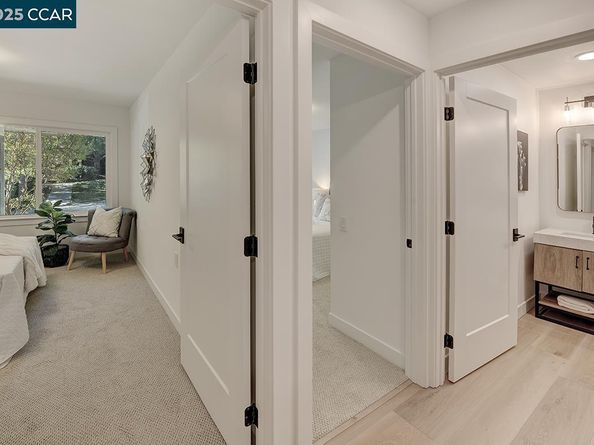 3441 Tice Creek Dr 5, Walnut Creek CA 94595