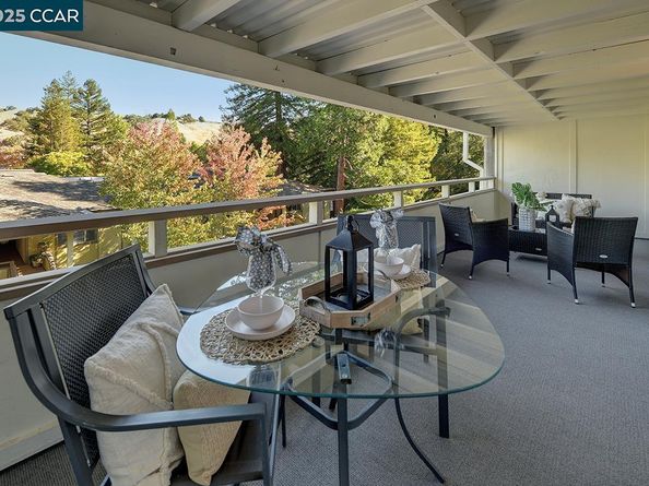 3441 Tice Creek Dr 5, Walnut Creek CA 94595