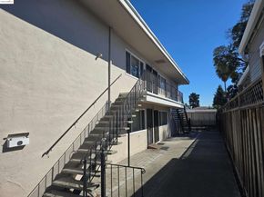 1624 96Th Ave, Oakland CA 94603