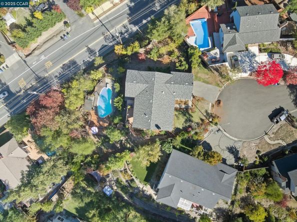 92 Gaywood Pl, Moraga CA 94556