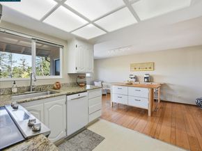 92 Gaywood Pl, Moraga CA 94556