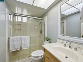92 Gaywood Pl, Moraga CA 94556